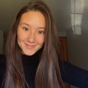 Meet your Posher, Abby